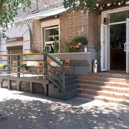 Guest House Of The Cherkasov Family Zaporizhia Exterior photo